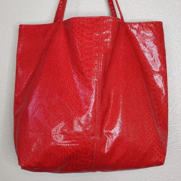 Saks Fifth Avenue Boho Snakeskin Tote Bag - Picture 3 of 16